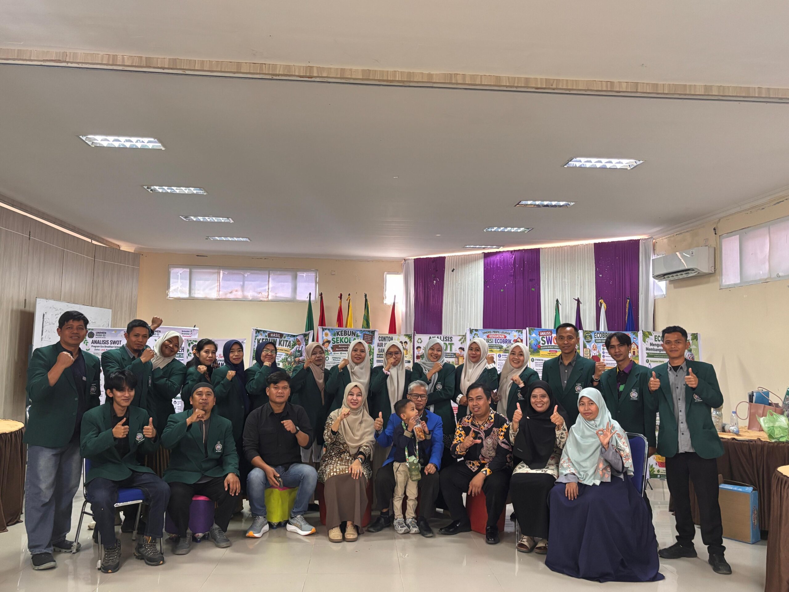 Mahasiswa Pascasarjana UNIMEN Presentasikan Ide Bisnis Pendidikan dalam Ujian Akhir