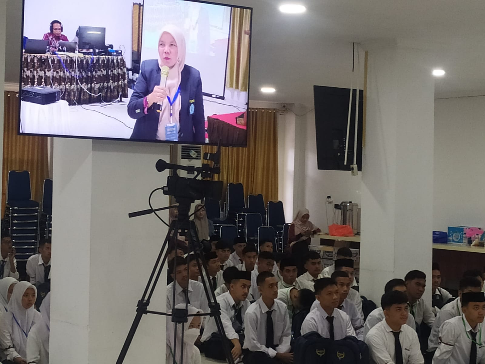 FISIP Unismuh Makassar Tekankan Pentingnya Penyelesaian Studi Tepat Waktu bagi Mahasiswa Baru