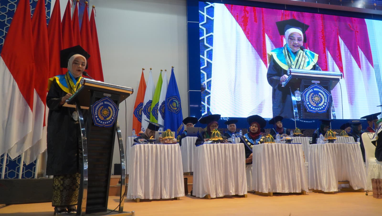 Di Balik Toga Wisudawan Terbaik Unismuh: Air Mata, Doa, dan Jalan Sunyi Menuju Puncak