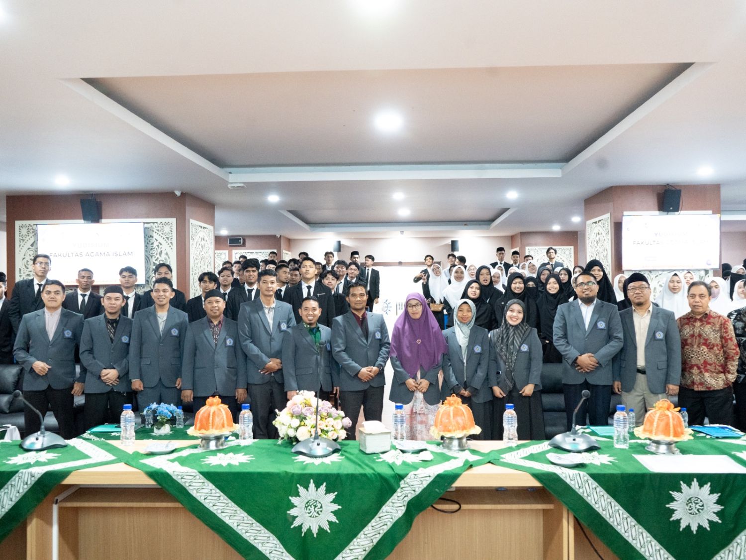 Sebanyak 159 Mahasiswa FAI Unismuh Makassar Resmi Menyandang Status Alumni