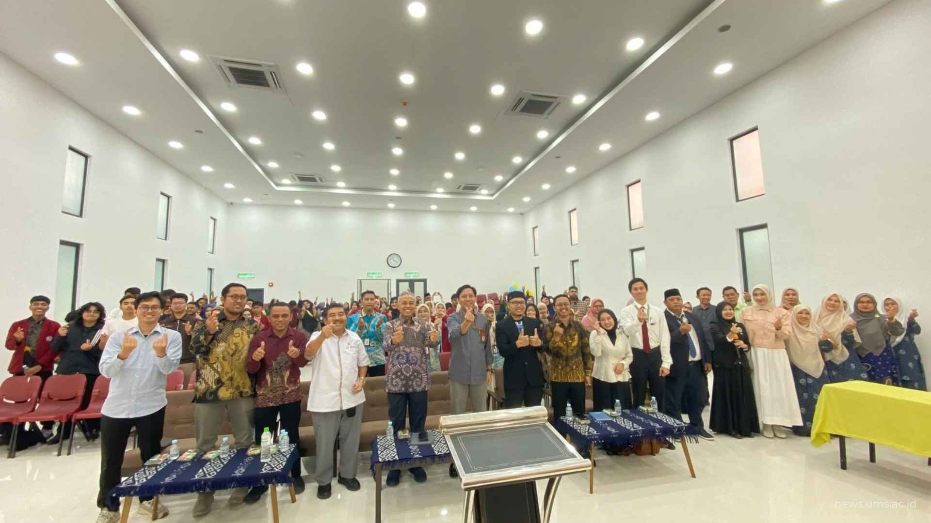 Rektor UMS Beri Penguatan 151 Mahasiswa KKN KI di Kuala Lumpur